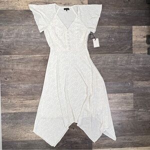 NWT 1. State white w blue polkadots modern rebel V-neck maxi dress size 2 B49